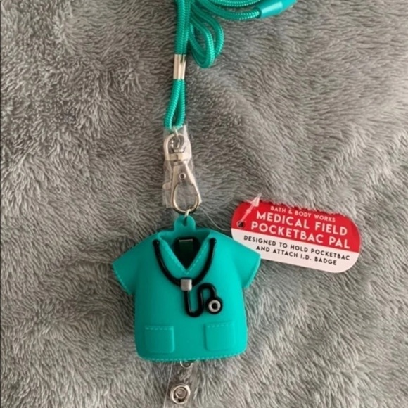 Green Nurse Scrub Medical Id & Sanitizer Holder - Picture 2 of 8